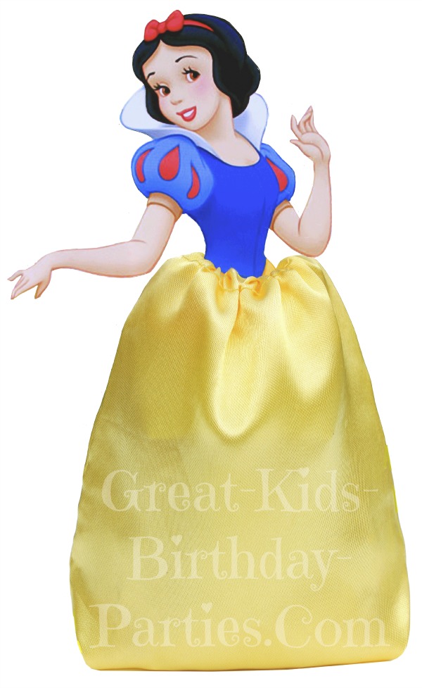DIY Disney Princess Party Favors - Snow White Favor Bags